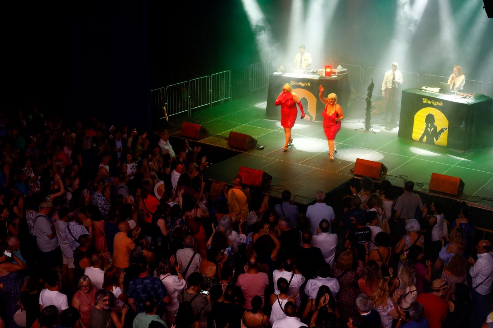 El Teatro de las Esquinas culmina con una fiesta su décimo aniversario