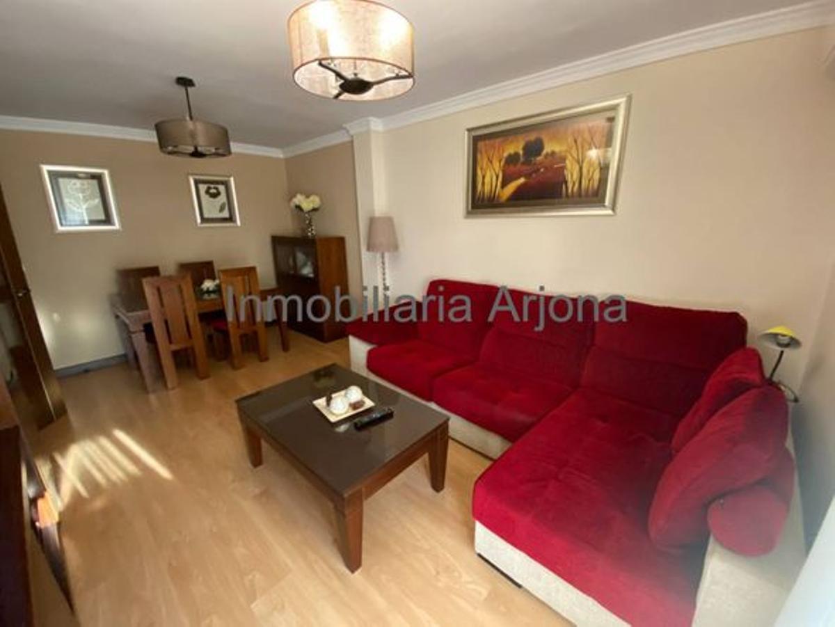 Piso barato en venta en Lucena
