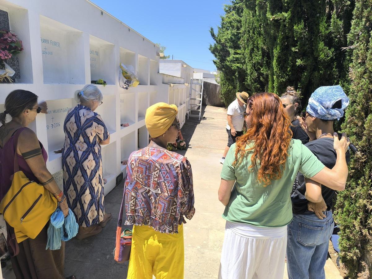 Ya hay 26 personas sin identificar enterradas en Formentera