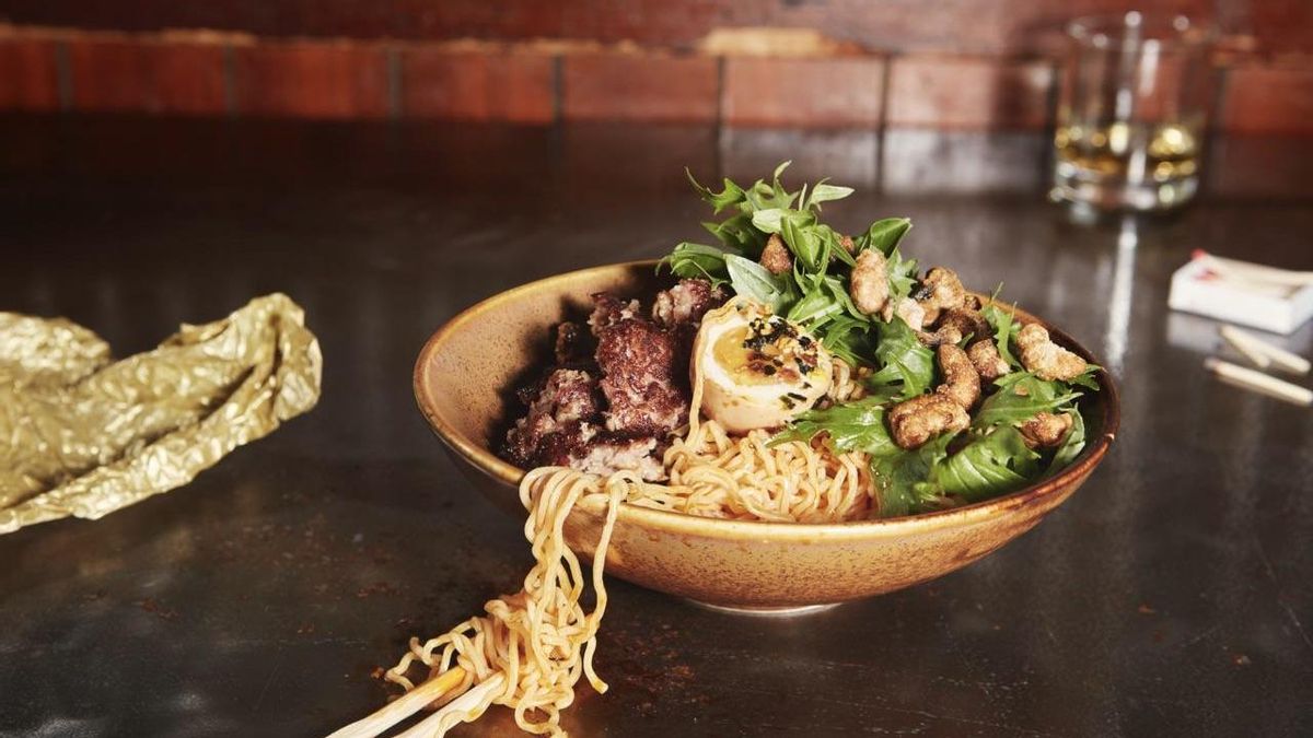 El 'hiyashi ramen' de Chuka Ramen Bar.