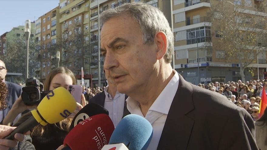 Zapatero ve &quot;muy positivo&quot; el acuerdo con Junts para &quot;el desarrollo de la Constitución&quot;