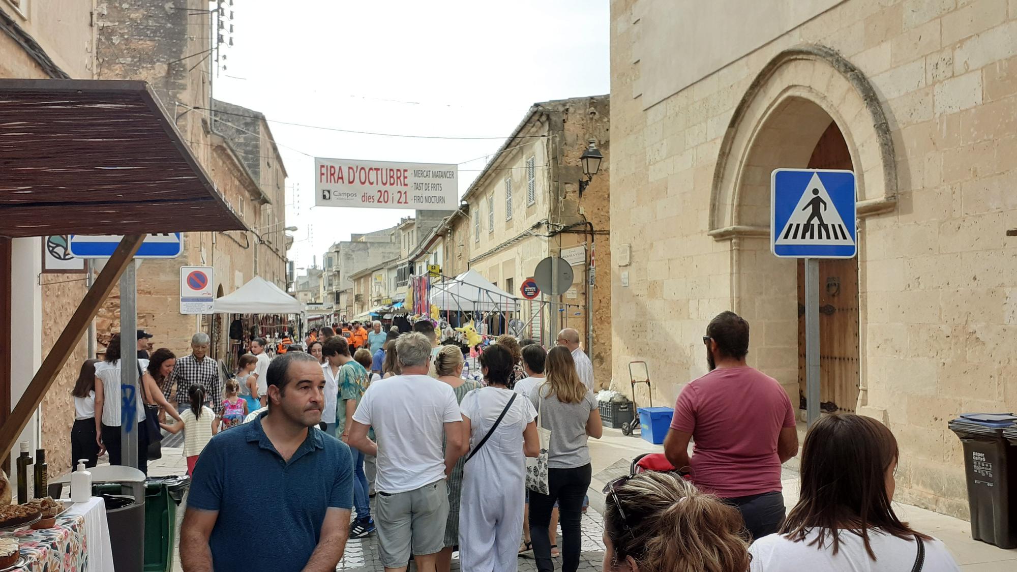 Campos vive su feria con aroma a matanzas