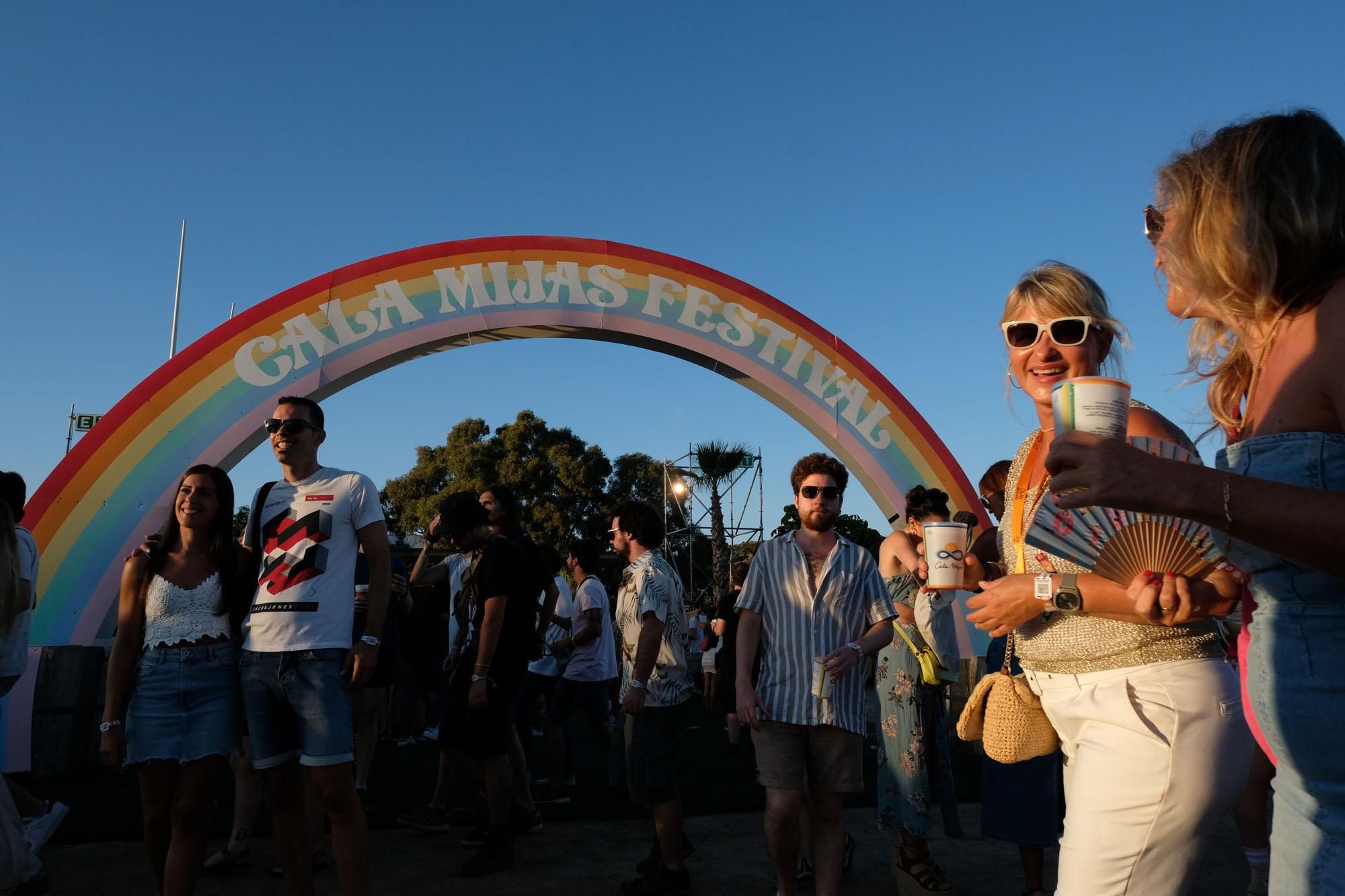 Primer día de conciertos en el Festival Cala Mijas 2023: Cupido.