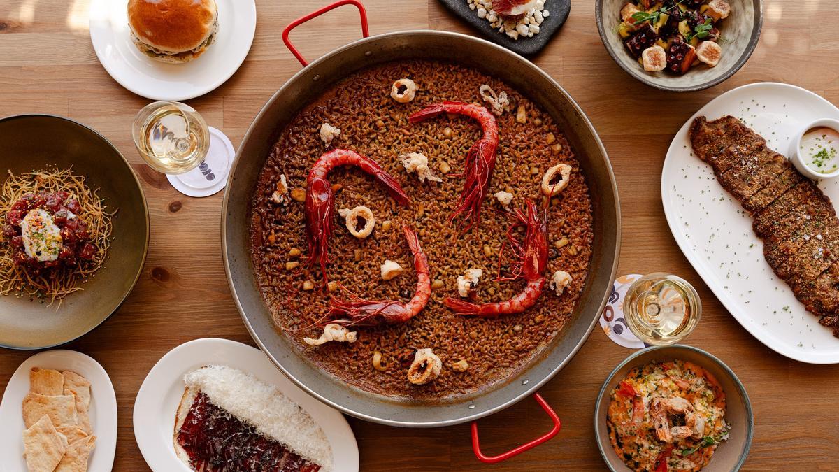 Arroces, paellas y una carta de comida española para despertar los sentidos.