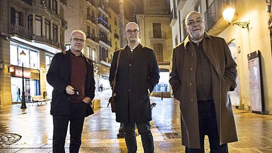 L&#039;editor Josep Lluch, Alzamora i Valls  en la presentació de les obres