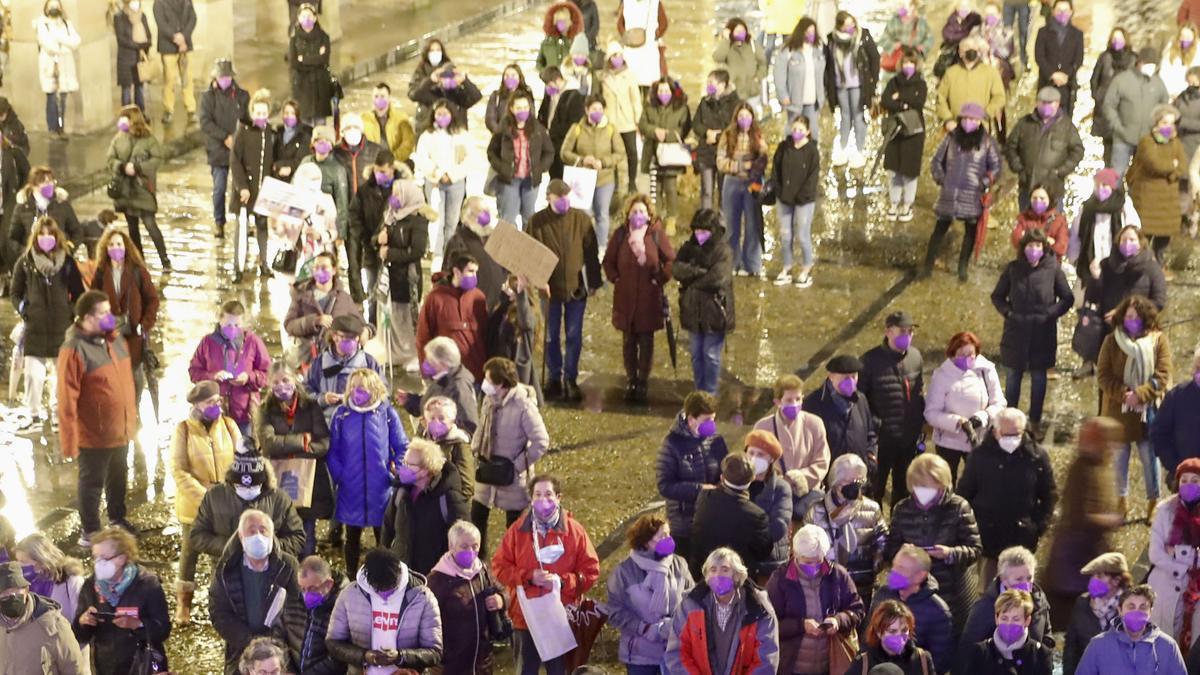 Asturias muestra su rechazo a la violencia contra las mujeres: todas las protestas por concejos