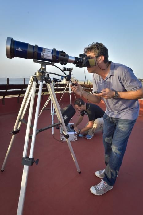 Observación del eclipse con "los cazadores de ...