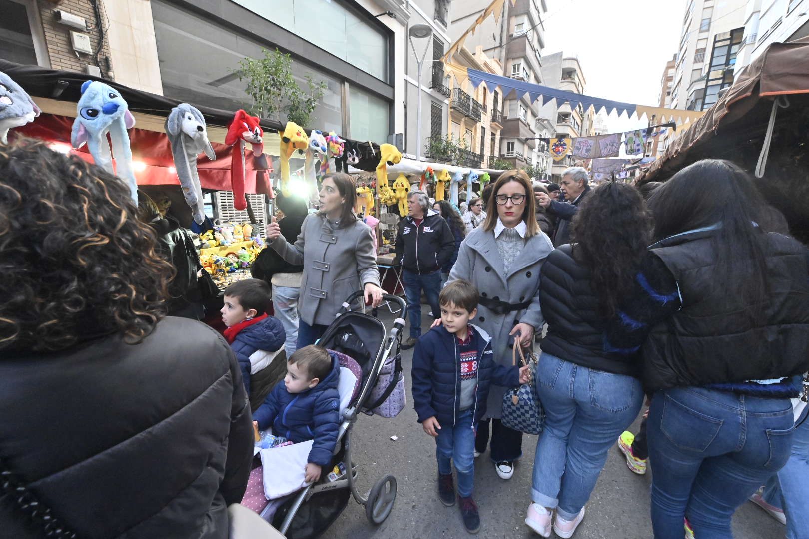 Acércate en imágenes al mercado medieval de Vila-real