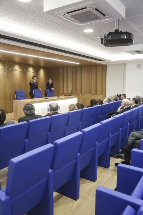 Entrega de la gran cruz del mérito al exdecano del Colegio de Abogados e inauguración de las nuevas instalaciones