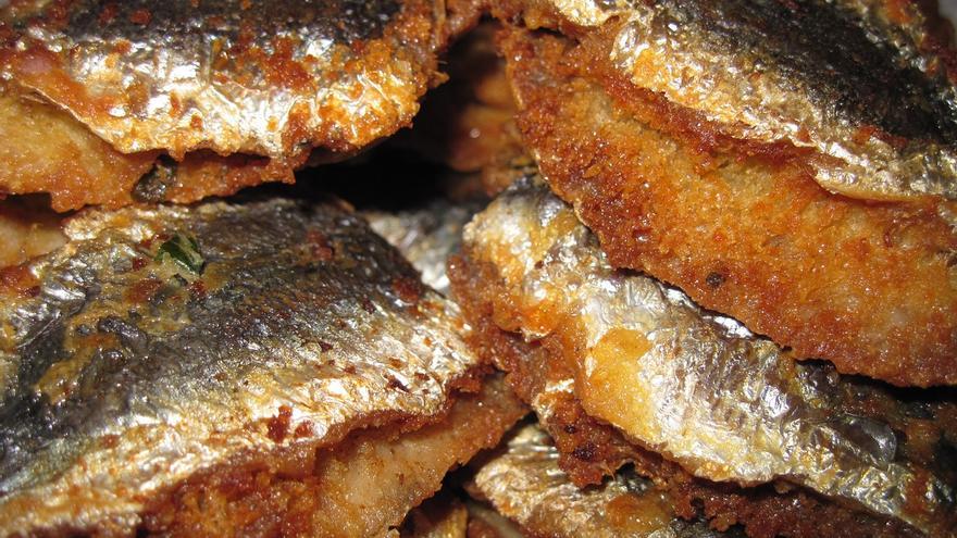 Sardinas rellenas en freidora de aire: la receta saludable que también encanta a los niños