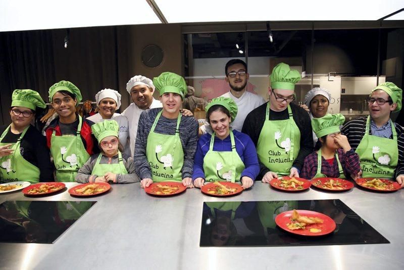 Ocho alumnos de ATADES comienzan su formación como chefs