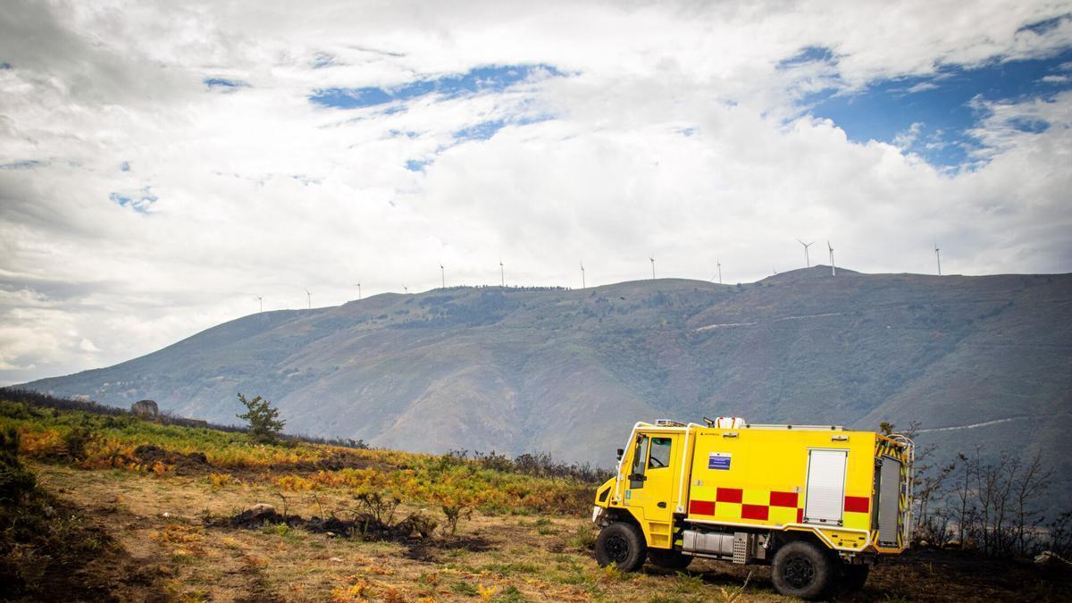 Los incendios azotan Ourense este domingo