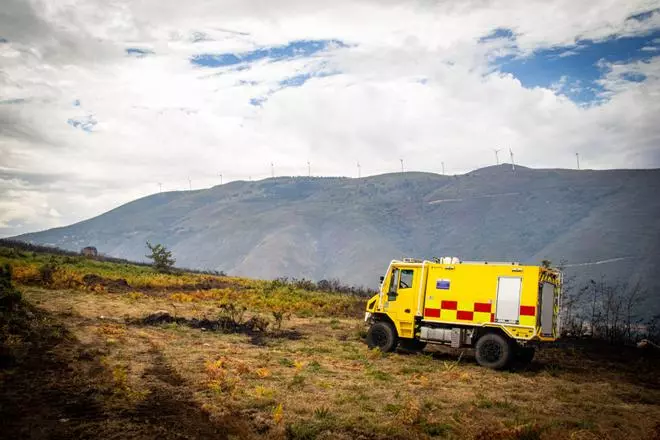 Los incendios azotan Ourense este domingo