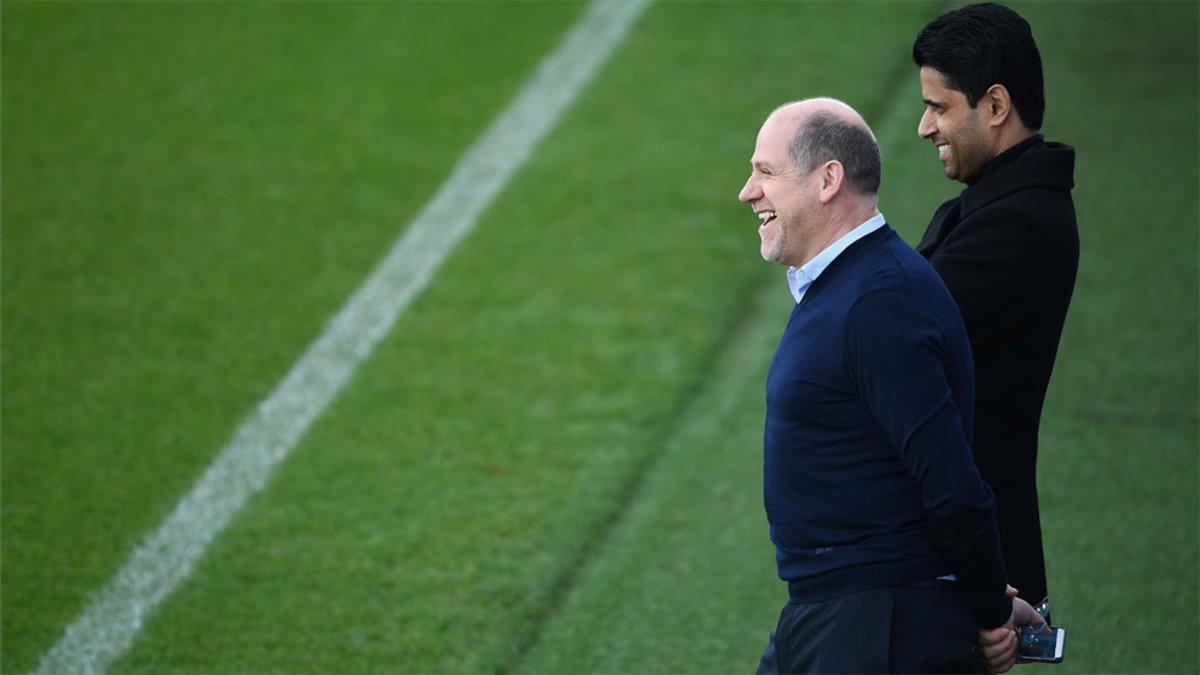 Al-Khelaïfi, junto al director deportivo del PSG, Antero Henrique.