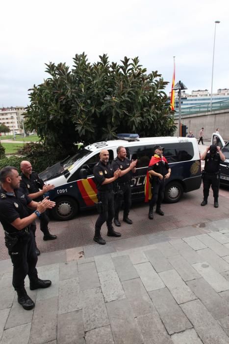 Los policías destinados en Cataluña llegan a Gijón