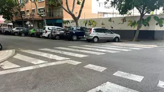 Vecinos de Pere Garau exigen más seguridad en los pasos de peatones del barrio