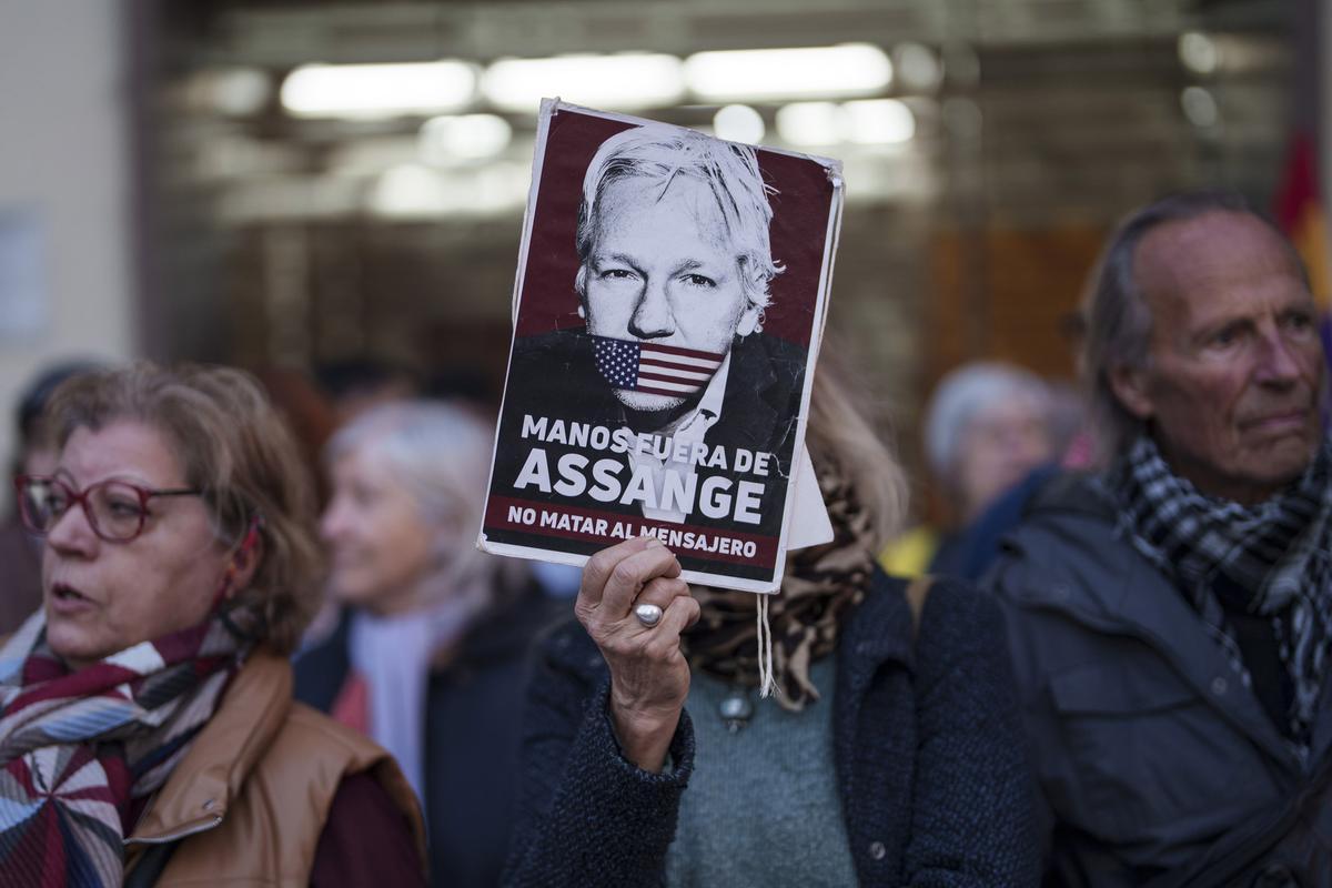 Multiples concentraciones por la libertad de Julian Assange