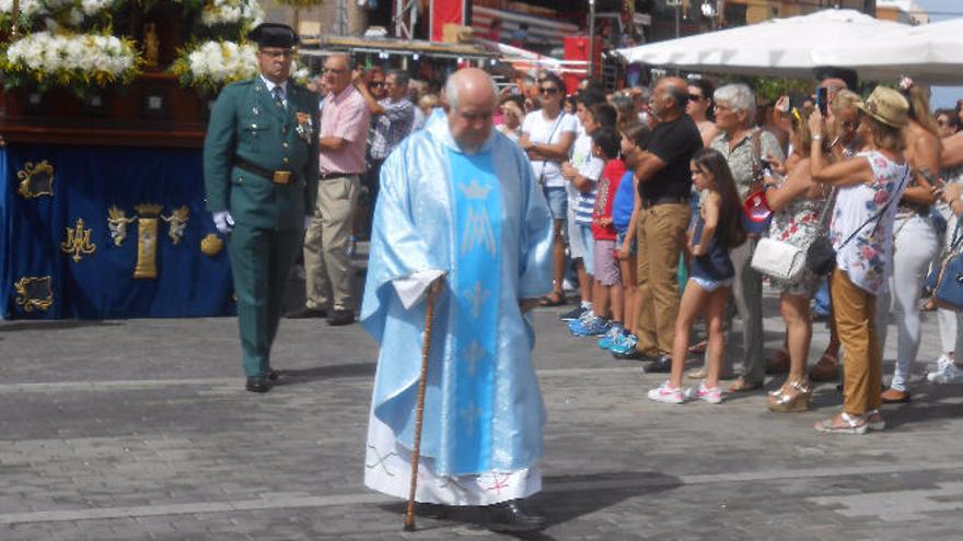 Guanarteme sacó a la Virgen y soltó palomas