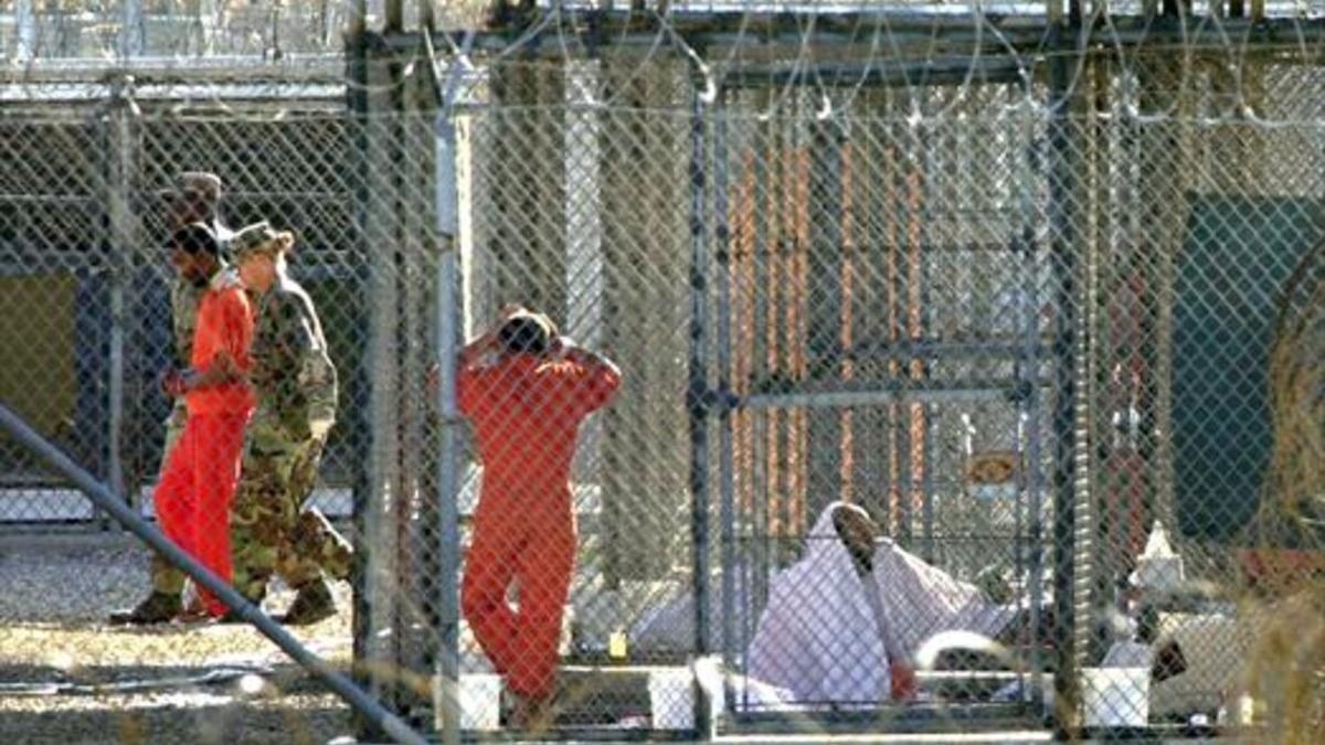 Presos en Guantánamo, en una imagen del 2002.