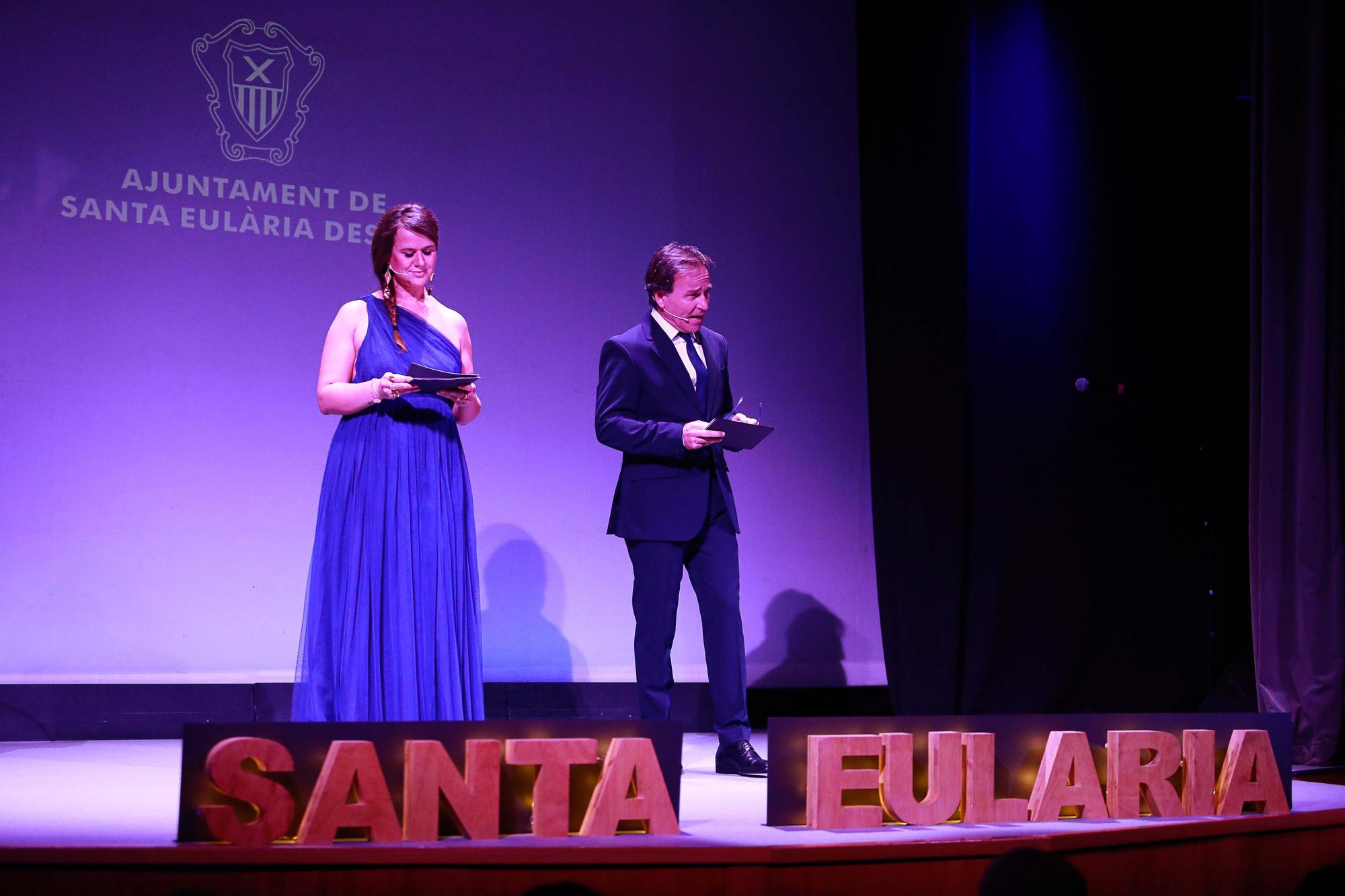 Galería de imágenes de la gala de la Medalla de Oro y de los Premios Xarc en Santa Eulària