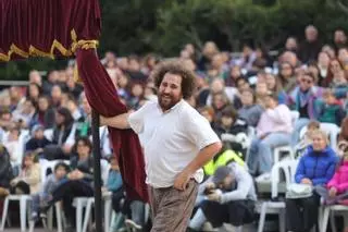 Magdalena Circus conquista a los más pequeños tras la lluvia en las fiestas