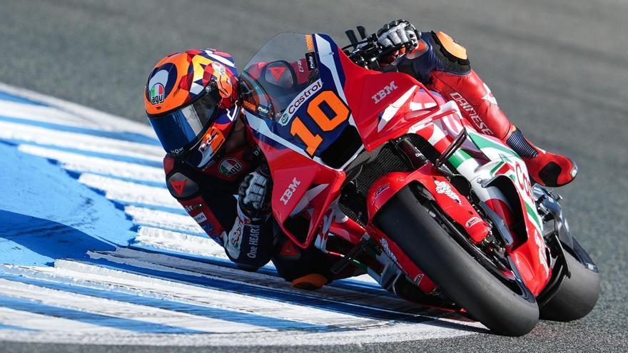 Luca Marini pone a Honda al frente de la clasificación en Le Mans