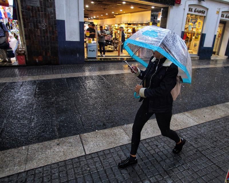 Lluvia fuerte en Santa Cruz de Tenerife