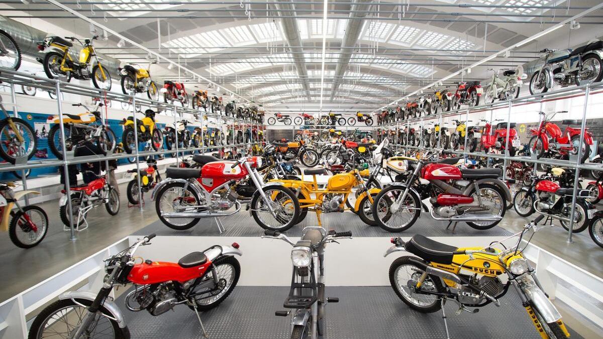 La exposición Motos Made in Spain se queda en Alcalá