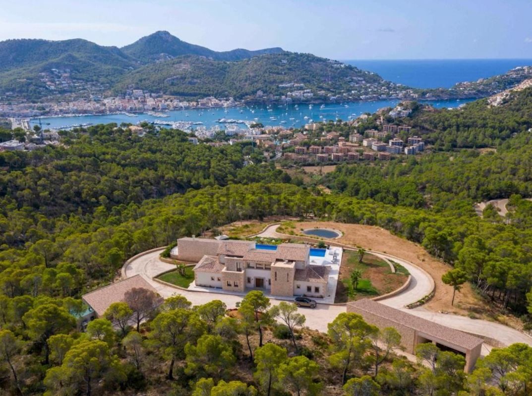 Villa por 24,9 millones en Port d'Andratx
