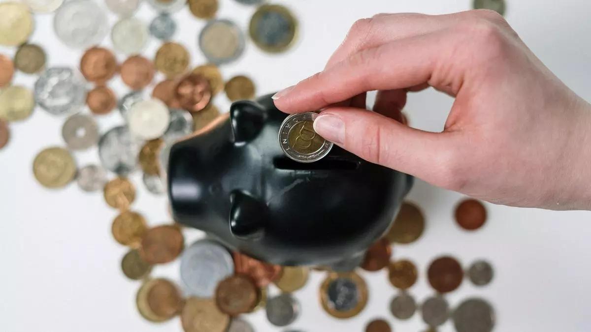 Laura Encina, experta en finanzas personales: "Estos son los consejos para no discutir con tu pareja por dinero"
