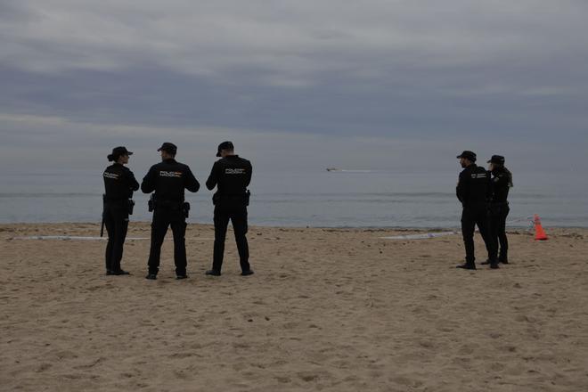 Aparece un cadáver en avanzado estado descomposición en la playa de s'Arenal
