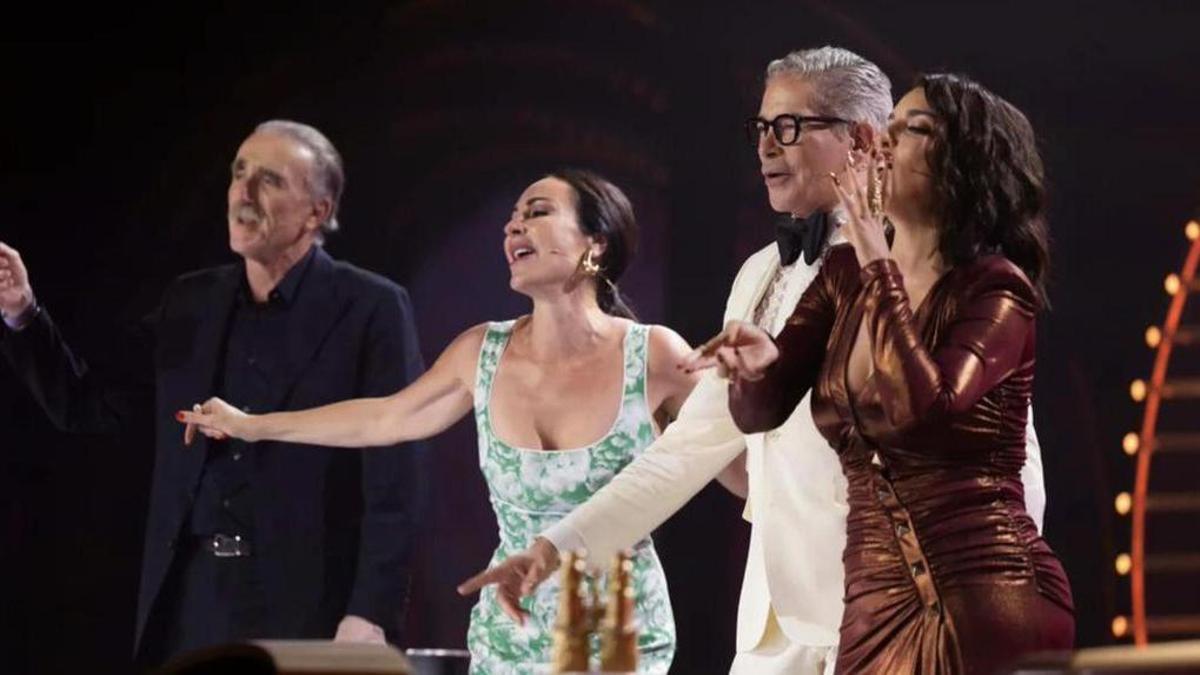 El cuarteto de investigadores de 'Mask Singer'