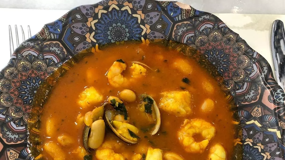 Platos autóctonos con toques de cocina creativa en Restaurante La Lonja