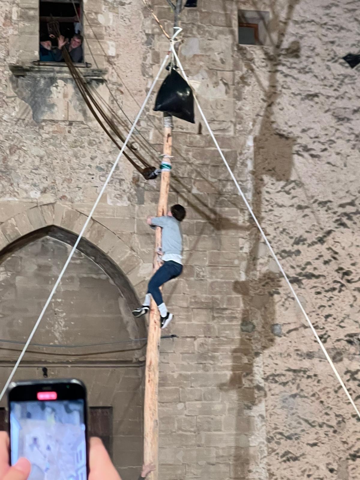 Joan Rabassa corona el pino de Pollença 2026