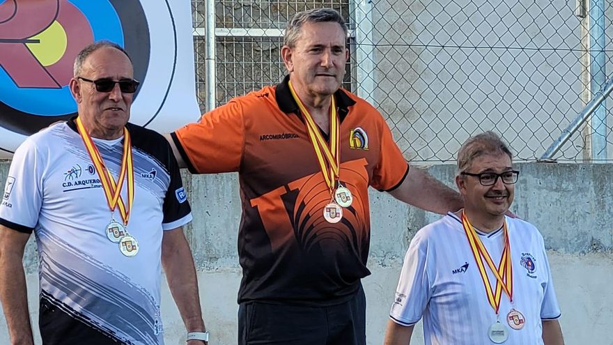 Benjamín Rodríguez, campeón regional de veteranos de Castilla y León en arco tradicional con una gran actuación en tierras abulenses