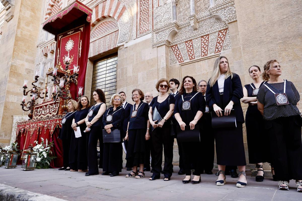 El Corpus vuelve a relucir en Córdoba en su jueves tradicional