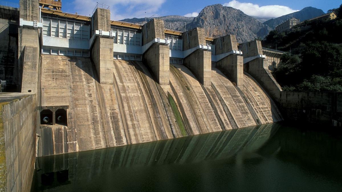 La presa del Tajo de la Encantada, en el paraje de El Chorro (Málaga).