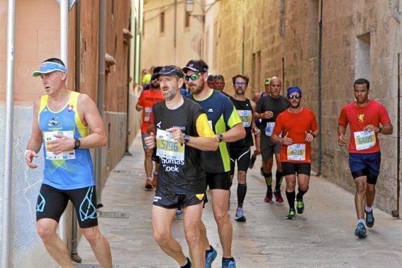 9.000 Läufer aus 49 Ländern gingen am Sonntag den 15.10. an den Start. In der Marathon Disziplin gingen die Deutschen leer aus.