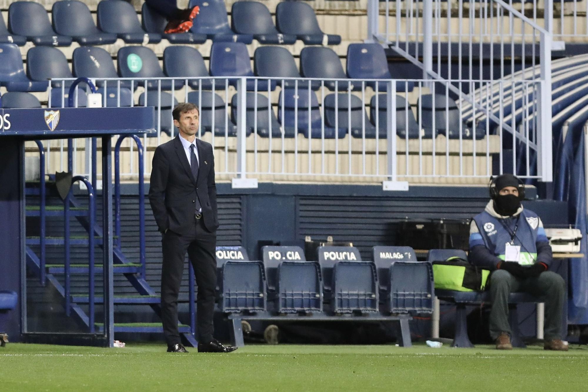 El partido entre el Málaga y el Oviedo, en imágenes