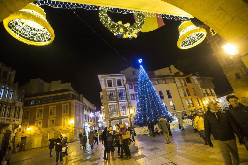 Luces navideñas en Oviedo