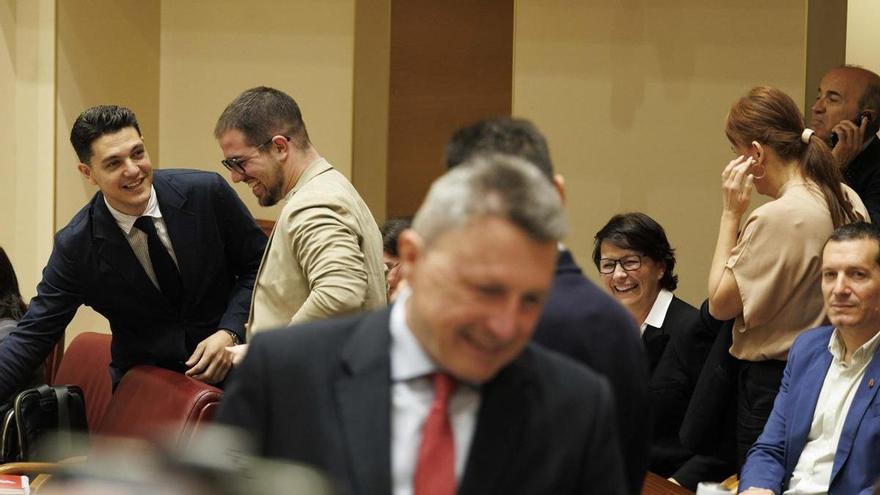 La Asamblea Regional de Murcia tira de humor para superar la enésima moción islamófoba de Vox: 