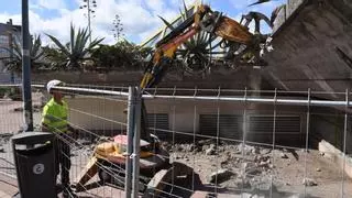 Arranca la demolición de la parte exterior del antiguo mercado de Monte Alto