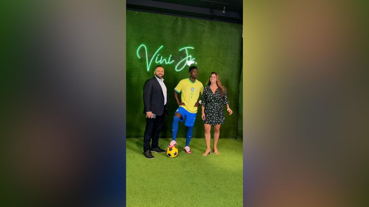 Vinicius se convierte en un muñeco de cera