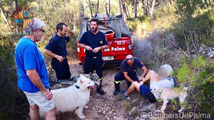 Rescatan a una mujer herida en un pie en el bosque de Bellver