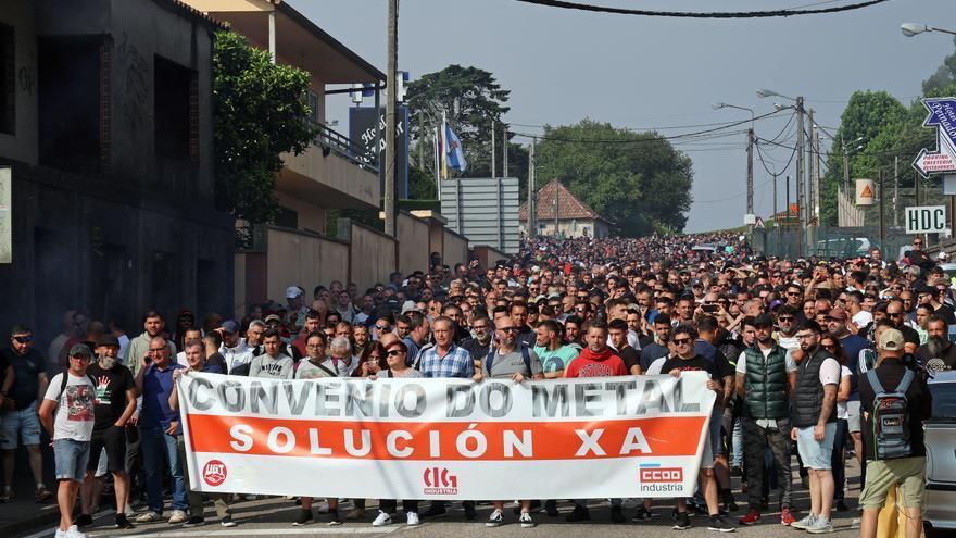 Las patronales del metal exigen el fin de la huelga para negociar y los sindicatos lo ven “un brindis al sol”