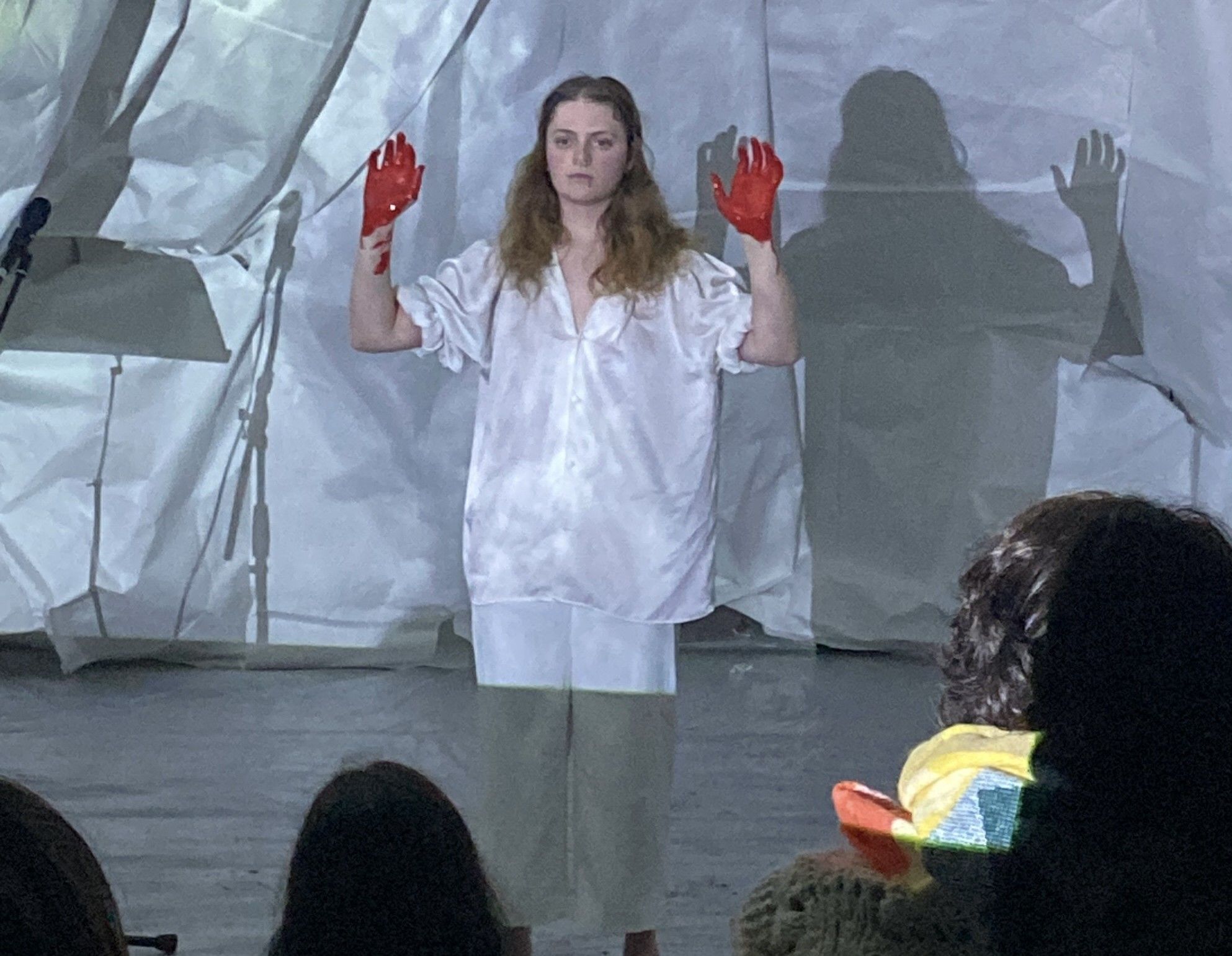 A artista galega Isolda Comesaña presentará o traballo o día 25 na Capela do Pilar.