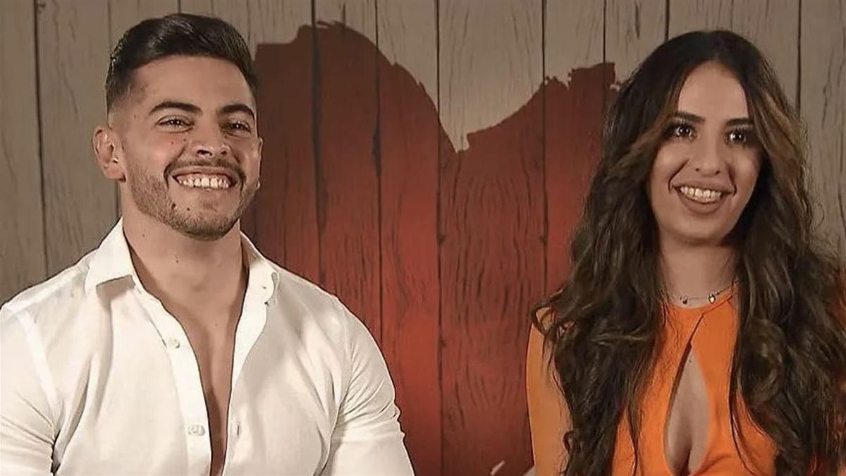 Una comensal de 'First Dates' desvela lo que más le gusta de su cita: &quot;Está marcado y tiene el culo respingón&quot;.