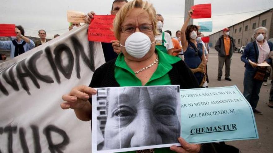 Manifestación contra la contaminación de Chemastur.