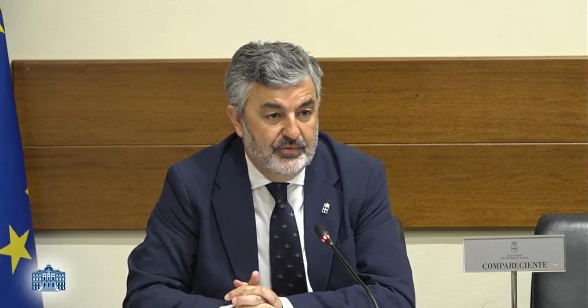 Alejandro Calvo, dando respuesta a Pumares.