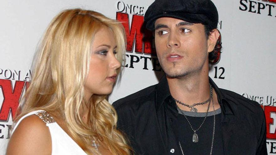 Anna Kournikova y Enrique Iglesias en una imagen de archivo